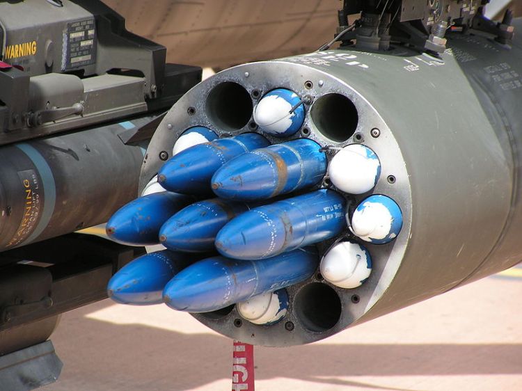 800px-hydra_70_m261